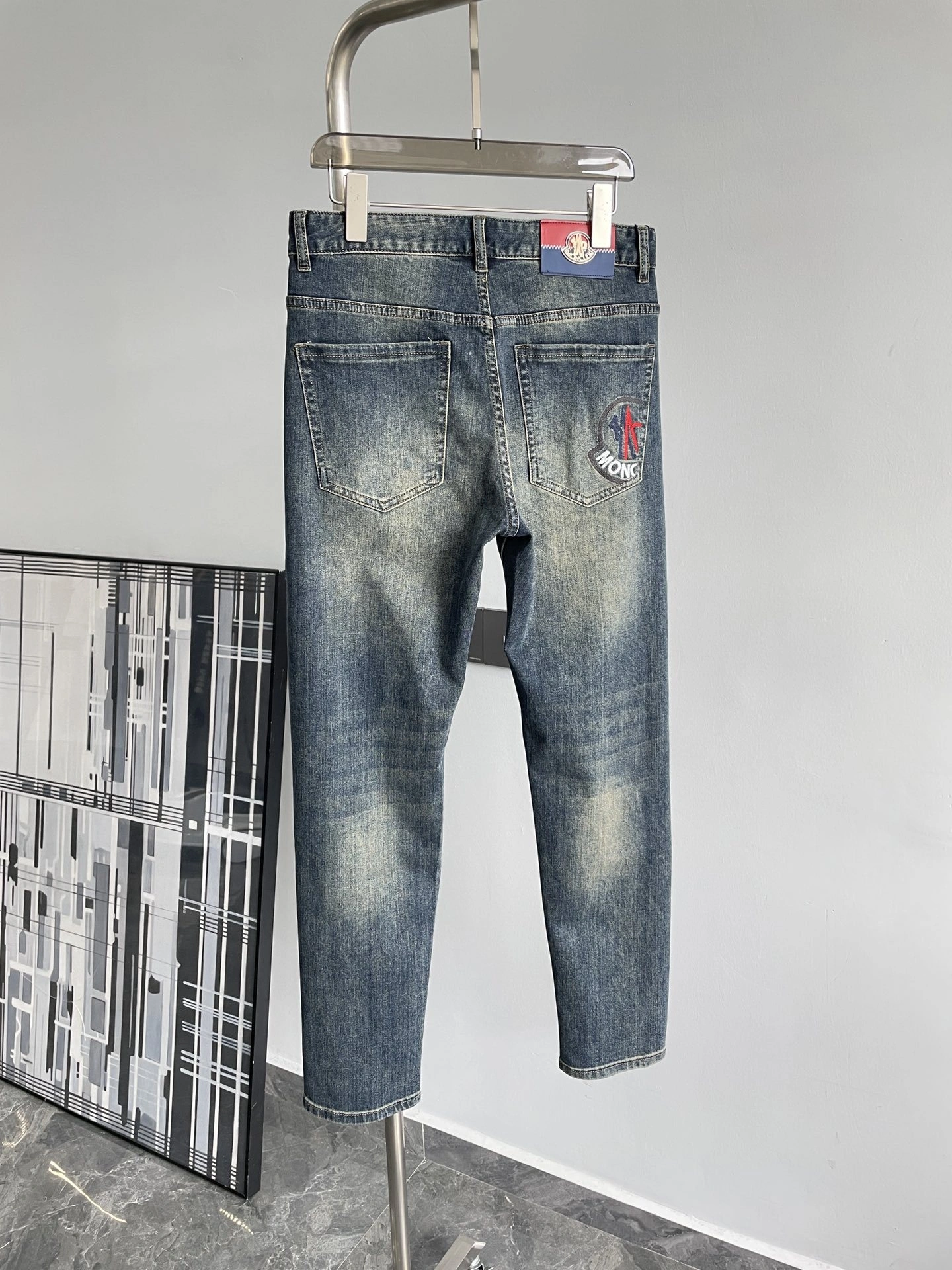 wg.luxury- 7o9385r item:D-F443J2611